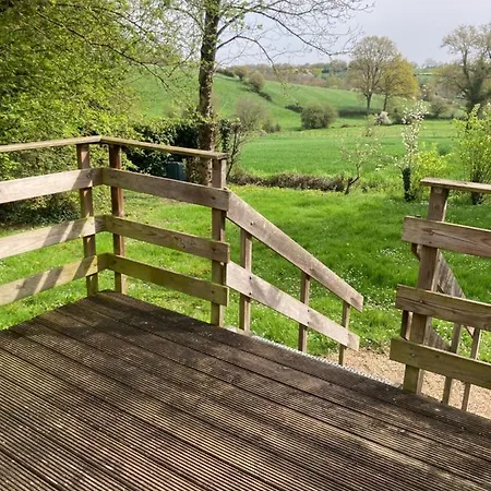 Casa de Férias Le Nid De Berce Jupilles