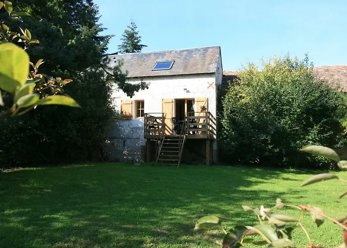 Le Nid De Berce Vakantiehuis